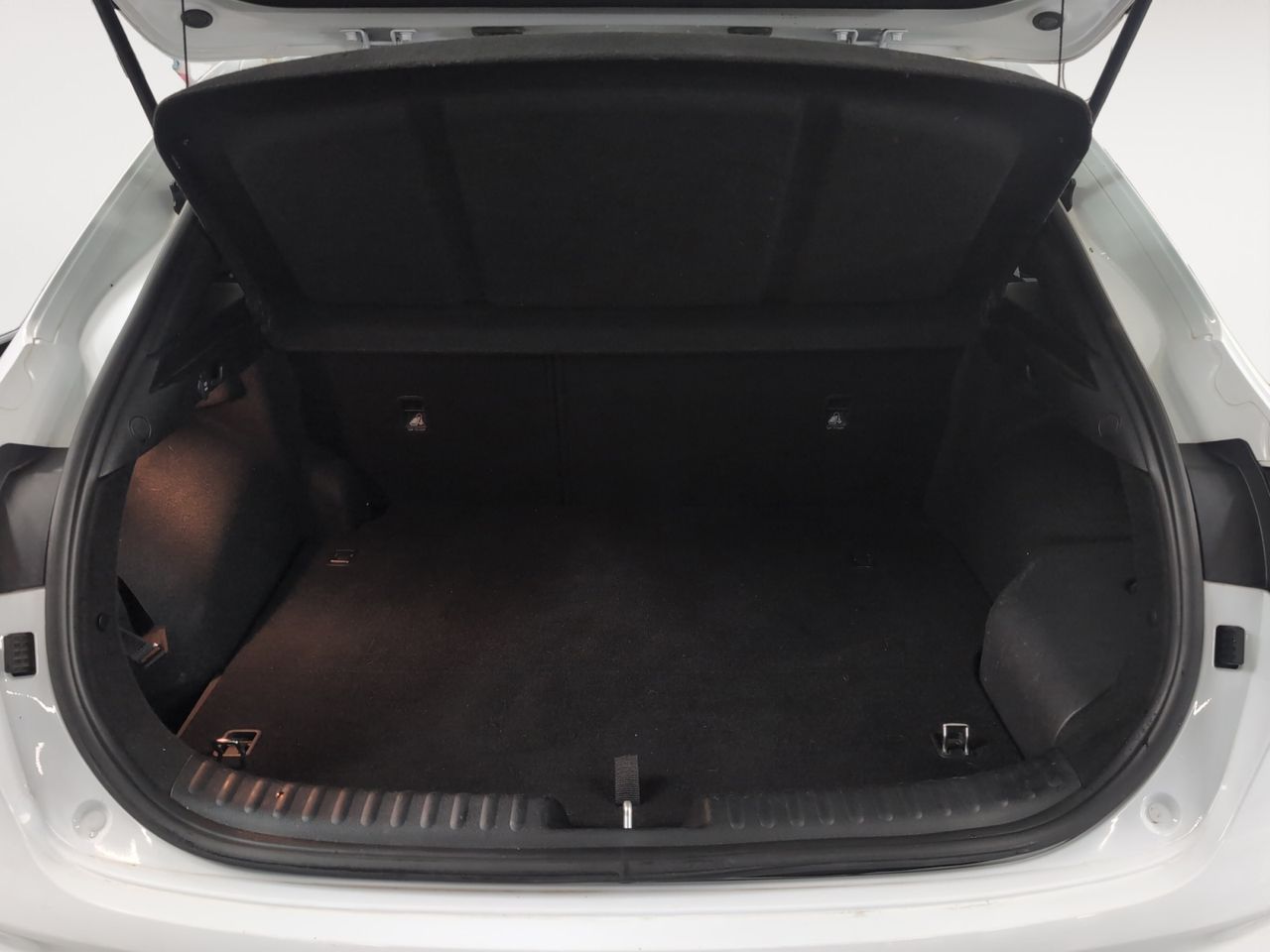 Kia XCeed 1.6 GDi PHEV eDrive - foto 12
