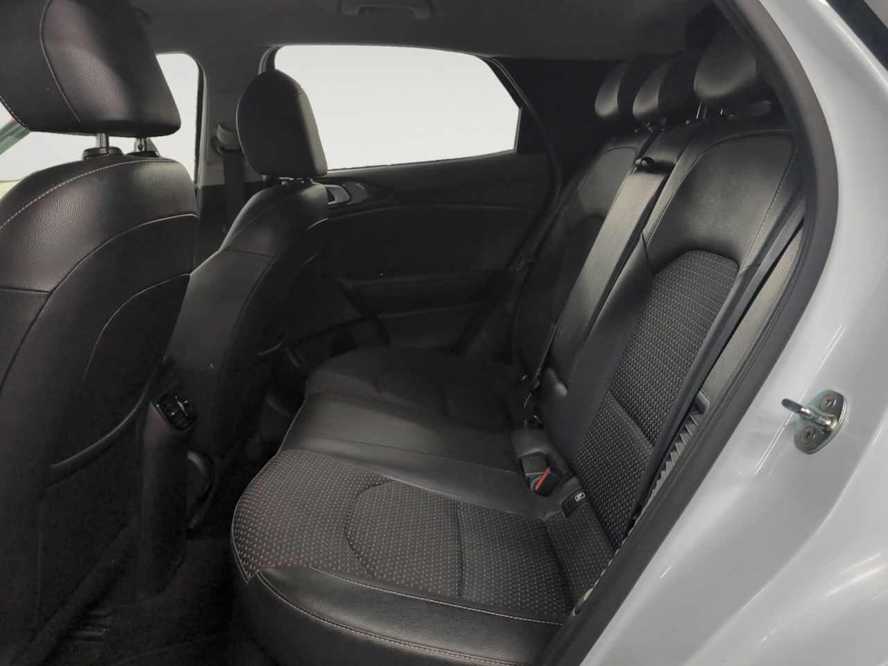 Kia XCeed 1.6 GDi PHEV eDrive - foto 10