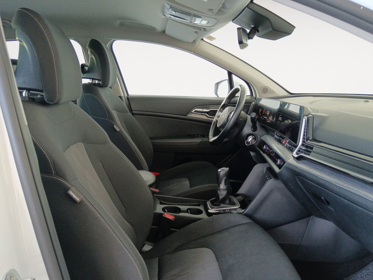 Kia Sportage 1.6 T-GDi MHEV Drive 4x2 - foto 11