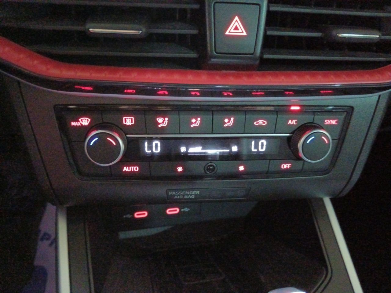 SEAT Arona 1.5 TSI FR XM DSG - foto 20