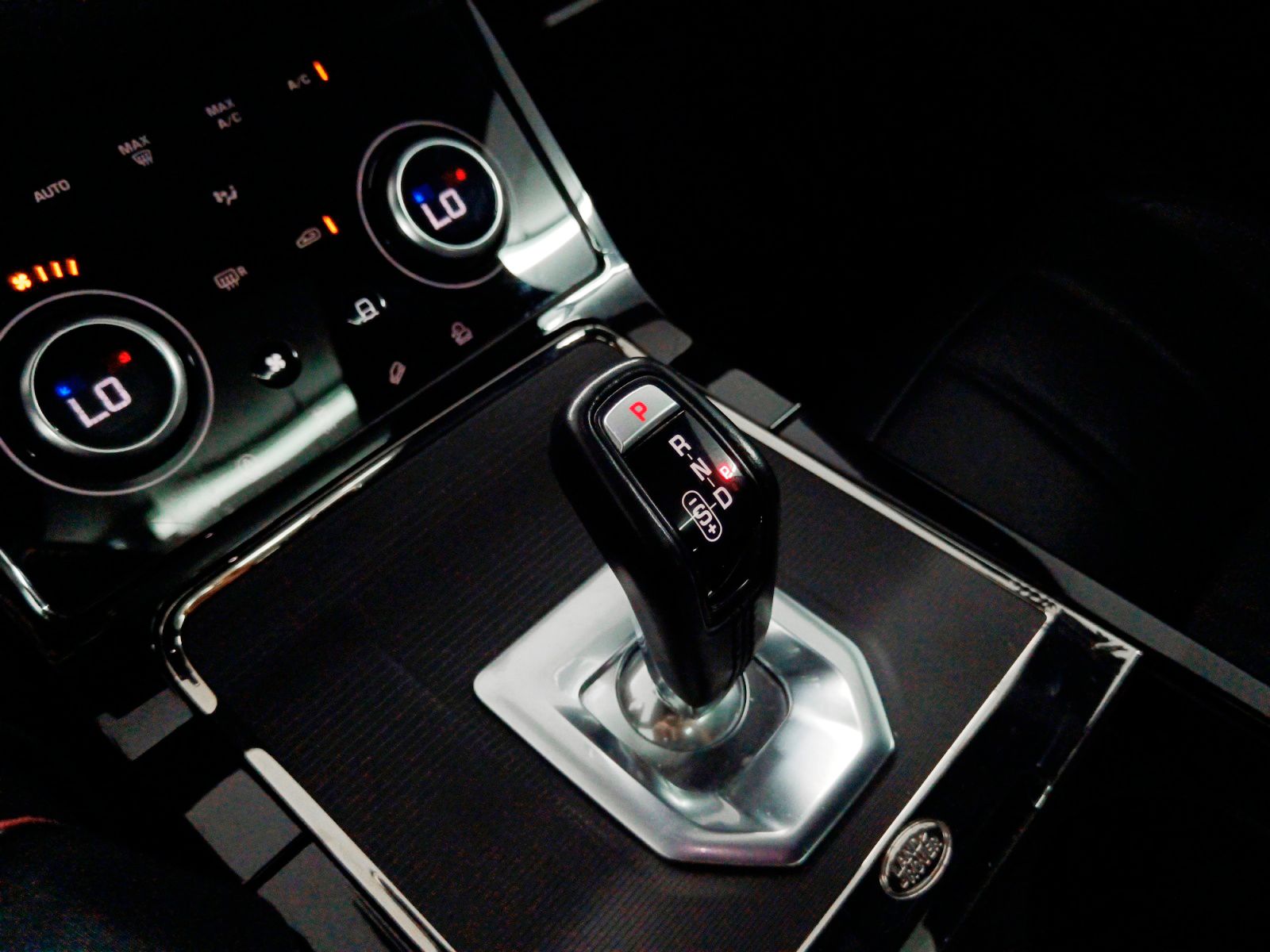 Land Rover Range Rover Evoque D163 MHEV R-Dynamic S 4WD - foto 17