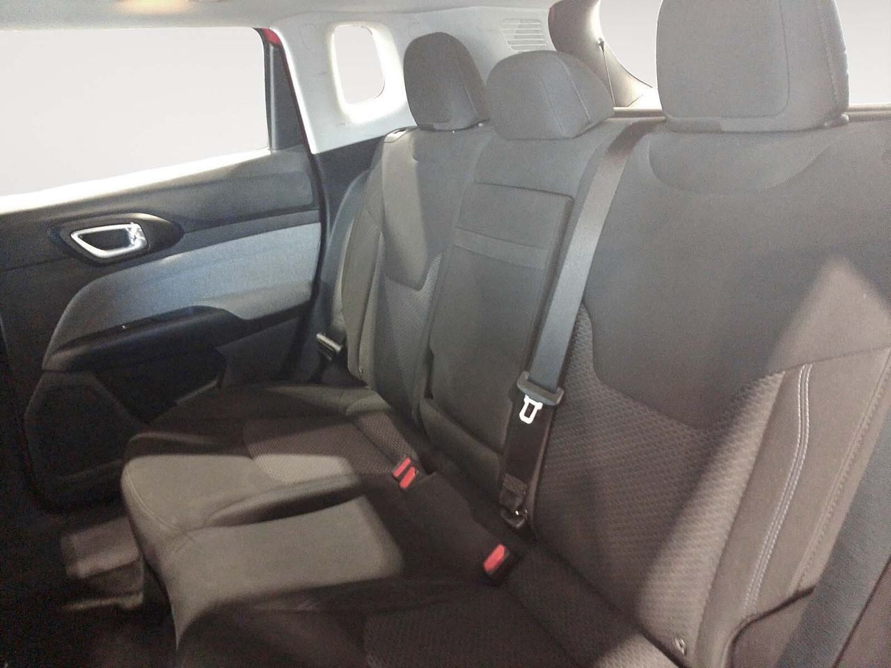 Jeep Compass 1.5 MHEV Night Eagle DCT - foto 9