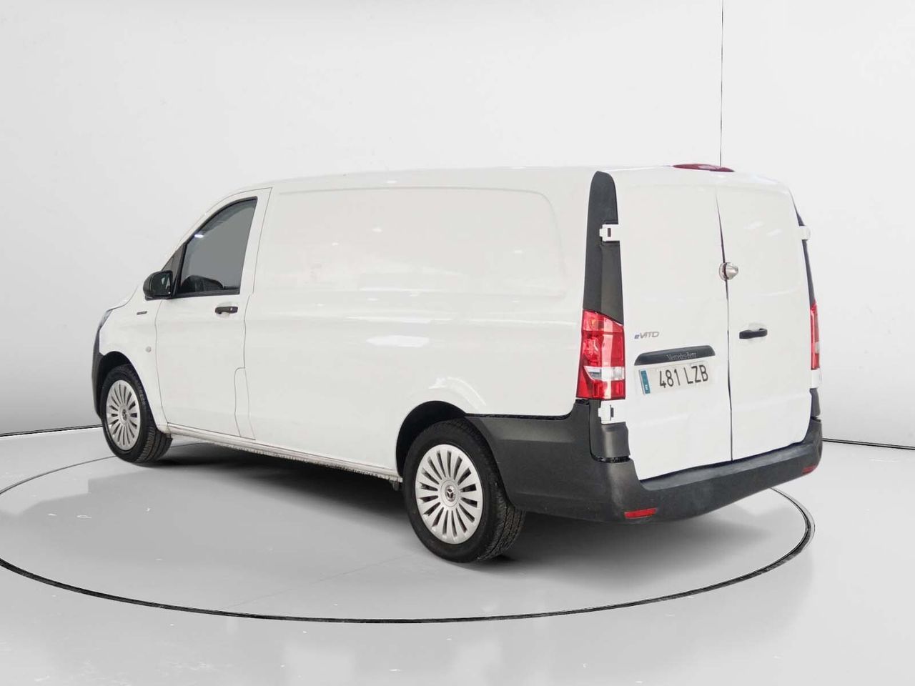 Mercedes-Benz Vito Furgon e-Vito 112 Larga - foto 4