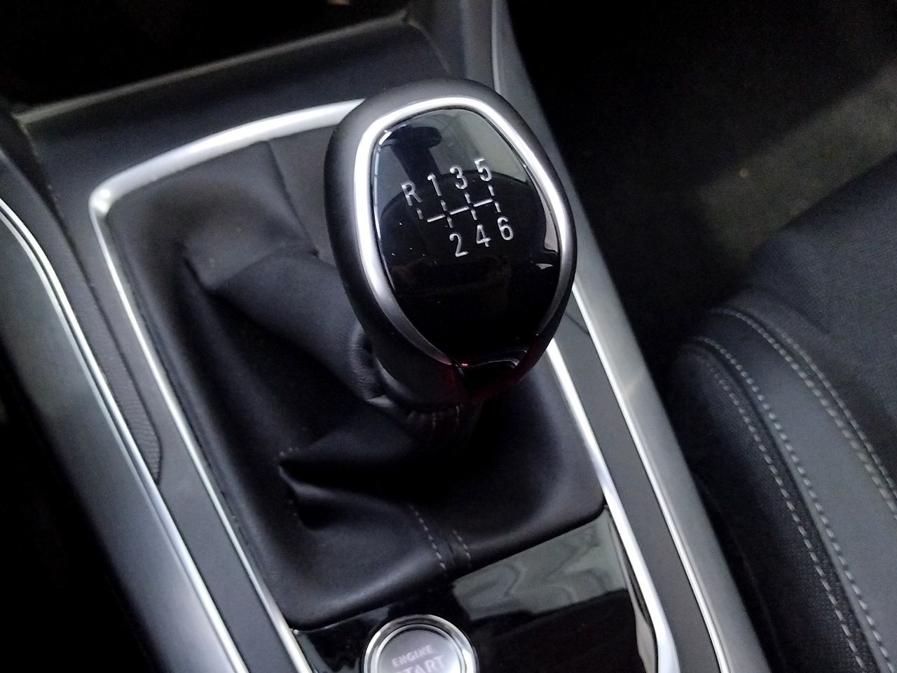 Peugeot 308 PureTech 130 Allure Pack - foto 12
