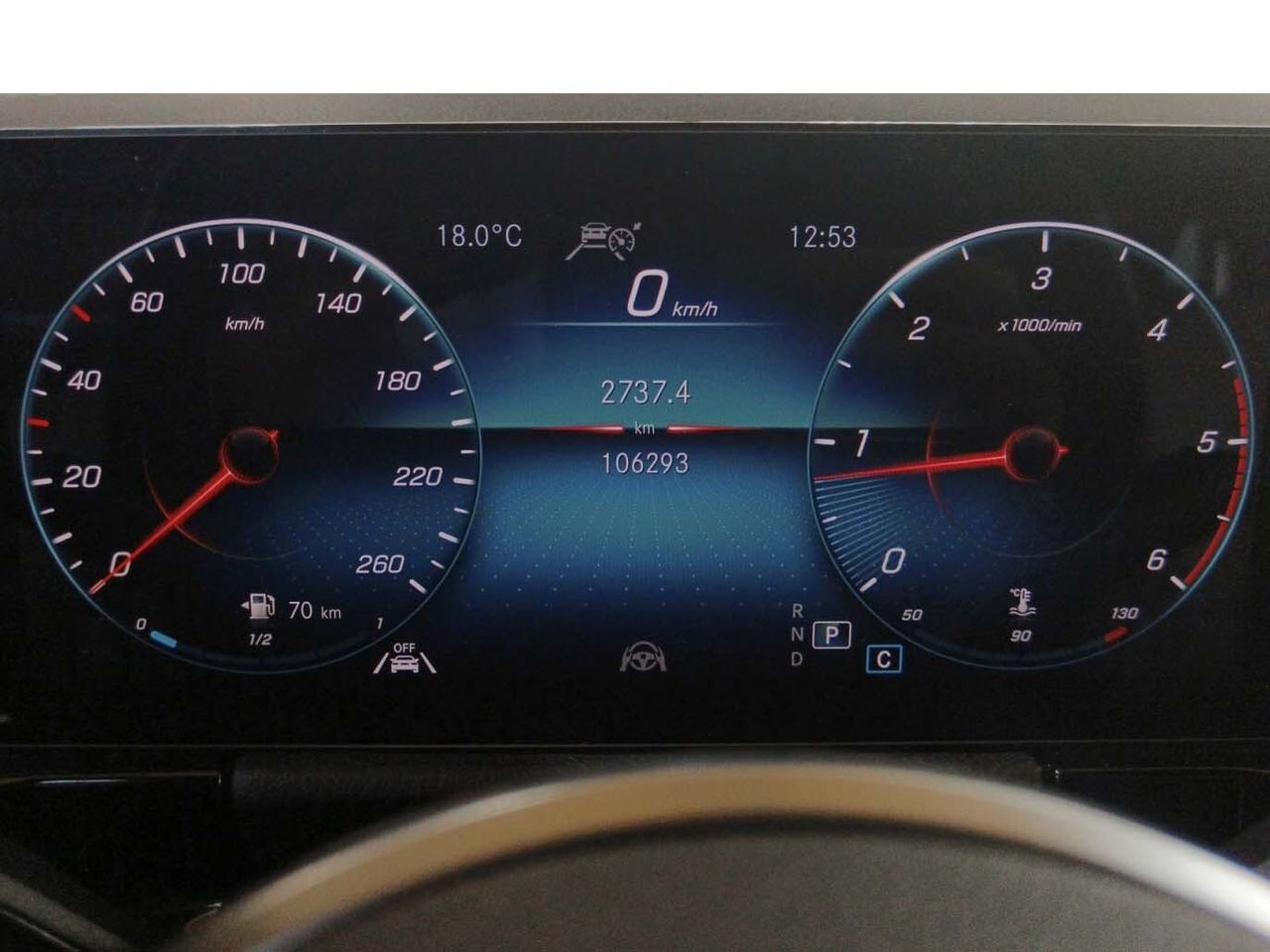 Mercedes-Benz GLA 220 d 4Matic - foto 15