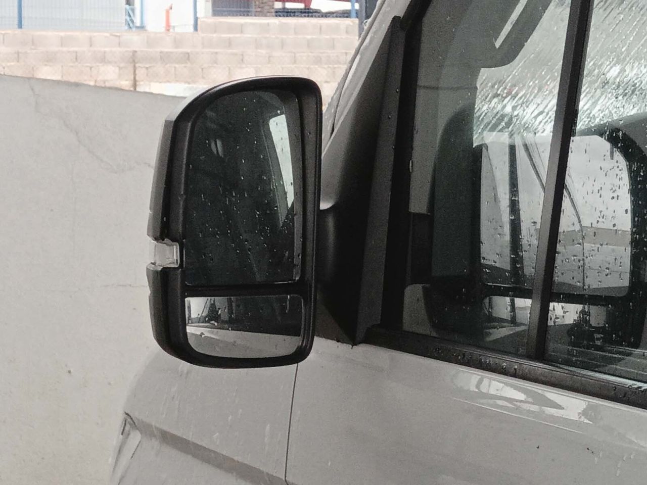 Volkswagen e-Crafter Batalla Media Furgon 35 L3H2 FWD 3.500 - foto 23