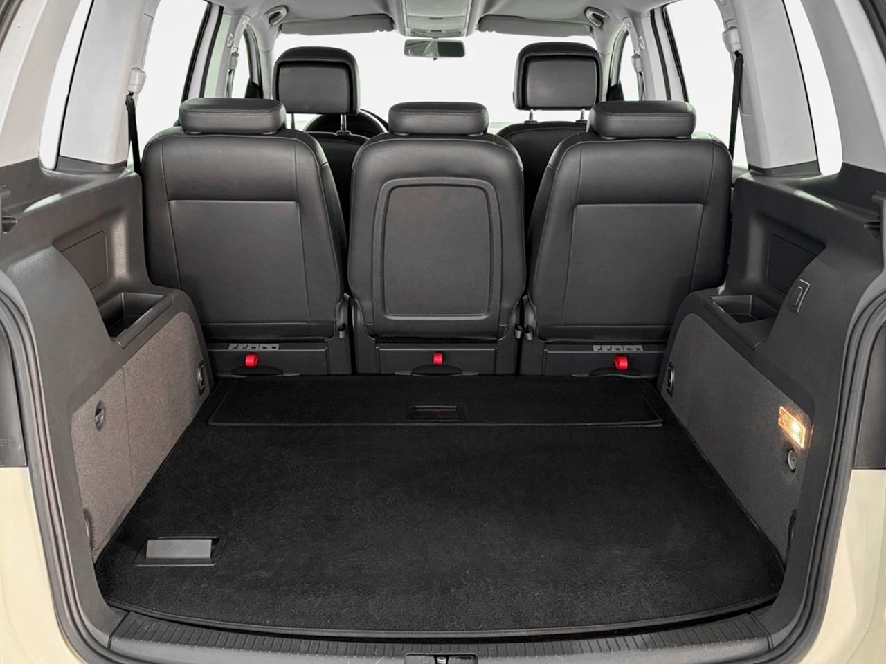 Volkswagen Touran Business 1.4 TGI DSG - foto 12