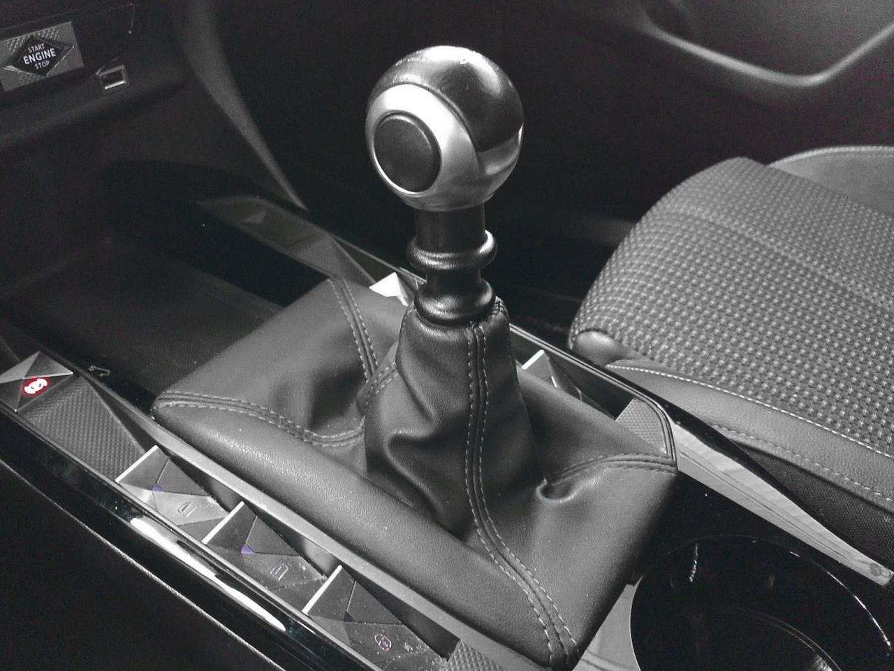 DS DS 3 Crossback Performance Line PureTech - foto 12
