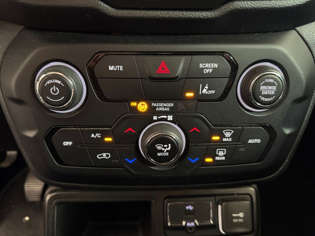 Jeep Renegade 1.0G Limited 4x2 - foto 20