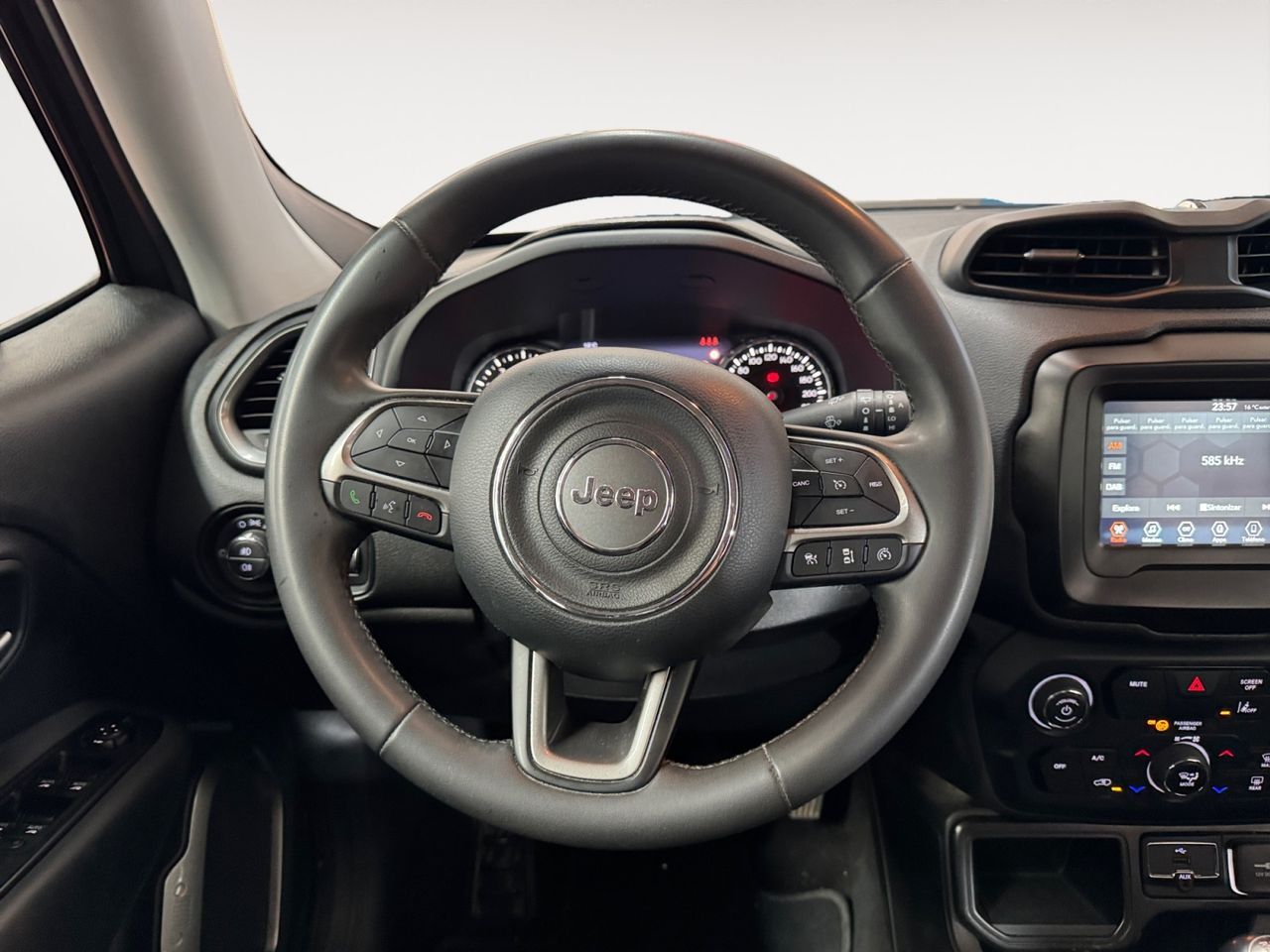 Jeep Renegade 1.0G Limited 4x2 - foto 9