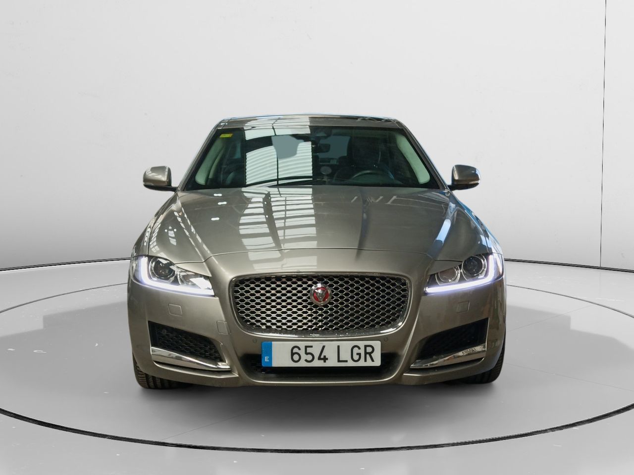 Jaguar XF 2.0D I4 Prestige - foto 5