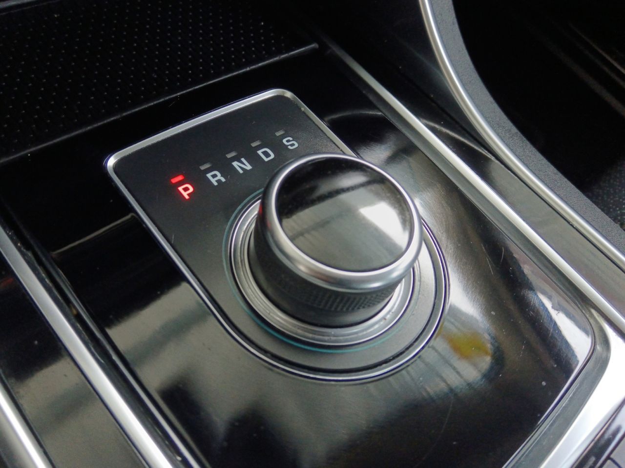 Jaguar XF 2.0D I4 Prestige - foto 14