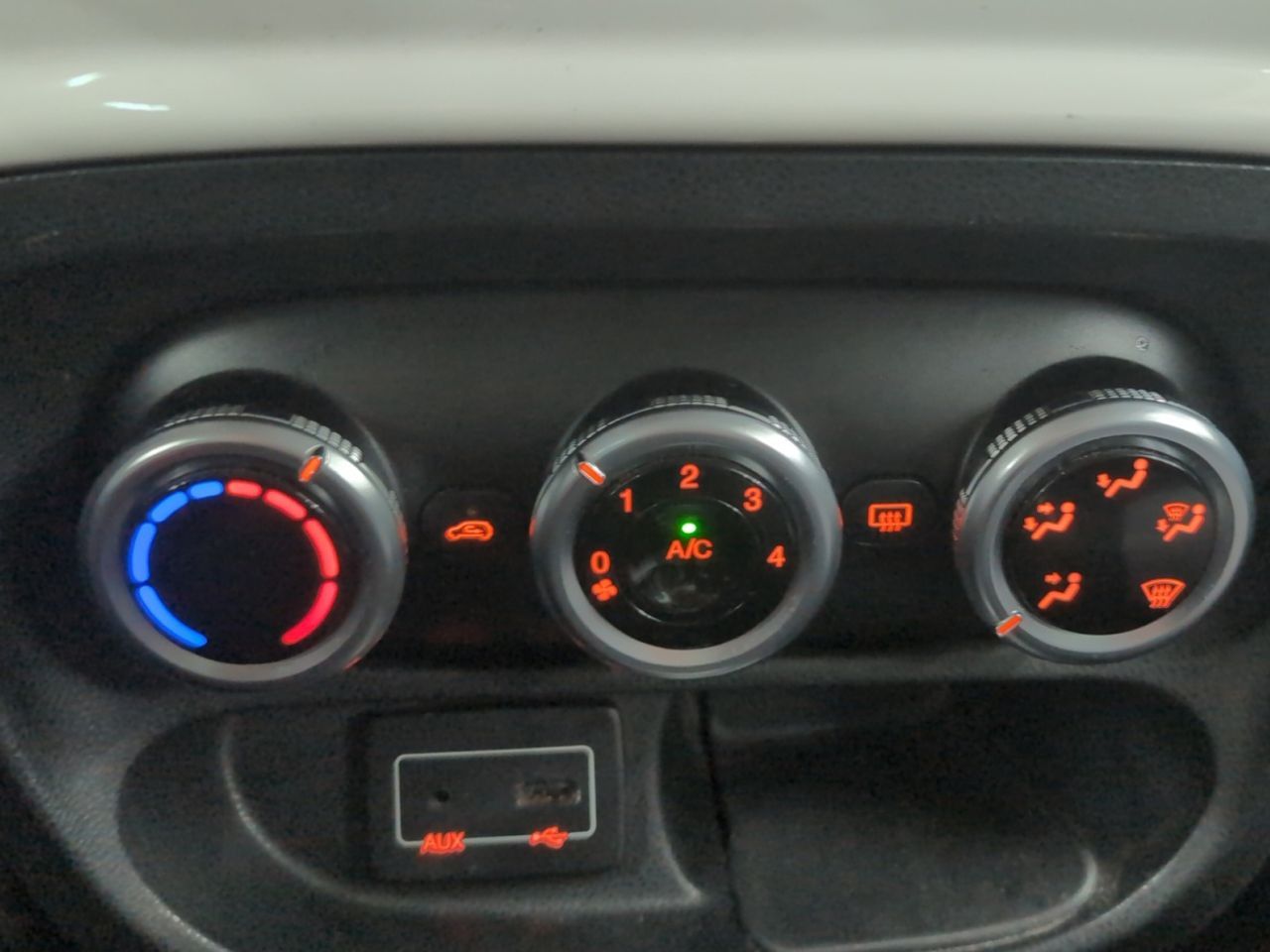Fiat 500L 1.4 16v Pop Star - foto 17