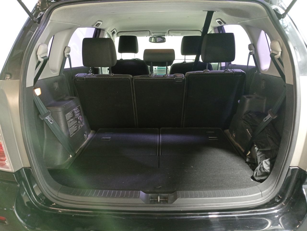 Toyota Corolla 2.2 D-4D Sol - foto 12