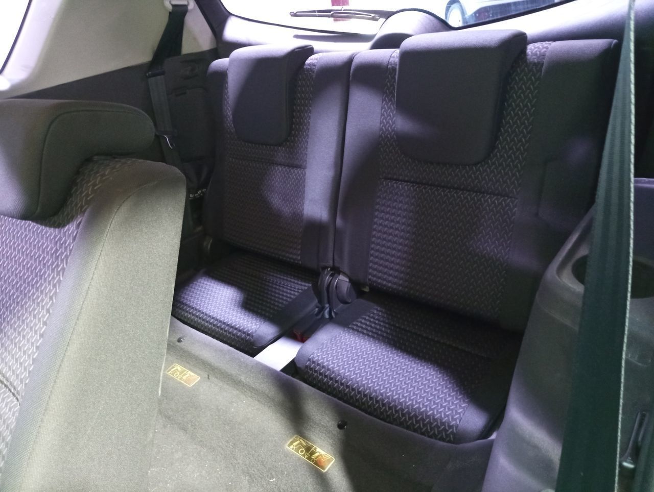 Toyota Corolla 2.2 D-4D Sol - foto 10