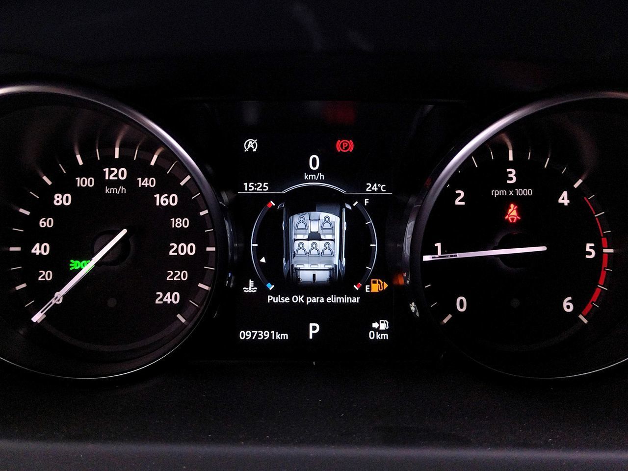 Land Rover Discovery Sport 2.0L TD4 Pure 4x4 - foto 14