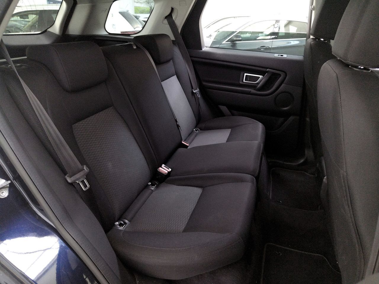 Land Rover Discovery Sport 2.0L TD4 Pure 4x4 - foto 10