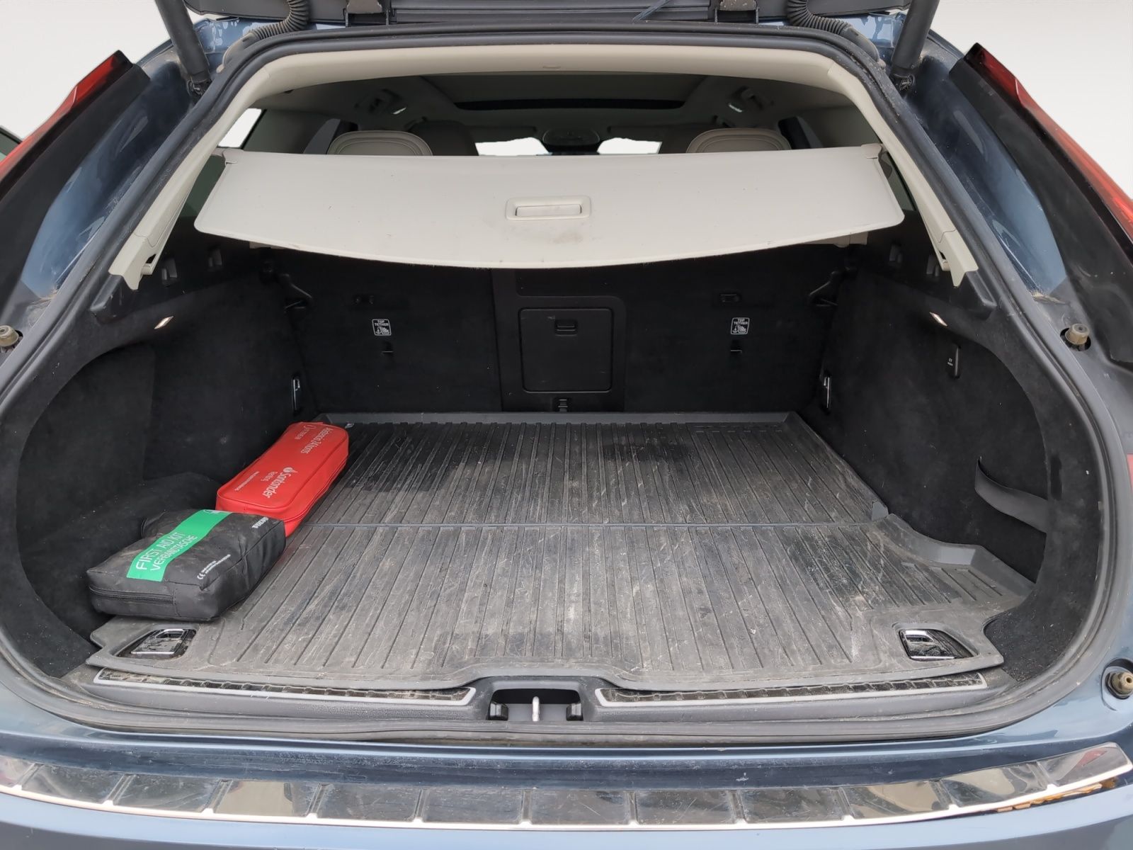 Volvo V90 B4 D Core AWD - foto 14