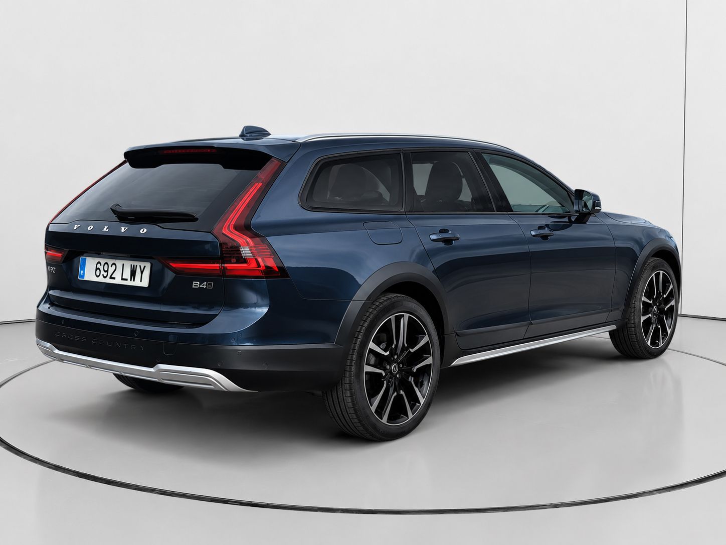 Volvo V90 B4 D Core AWD - foto 3