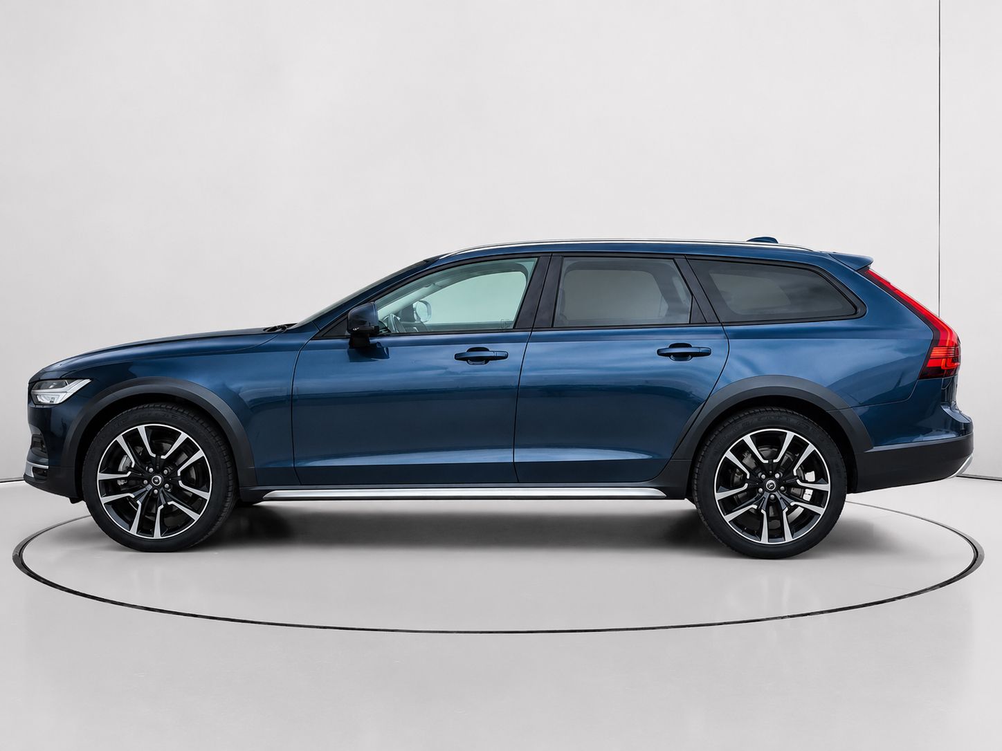 Volvo V90 B4 D Core AWD - foto 6