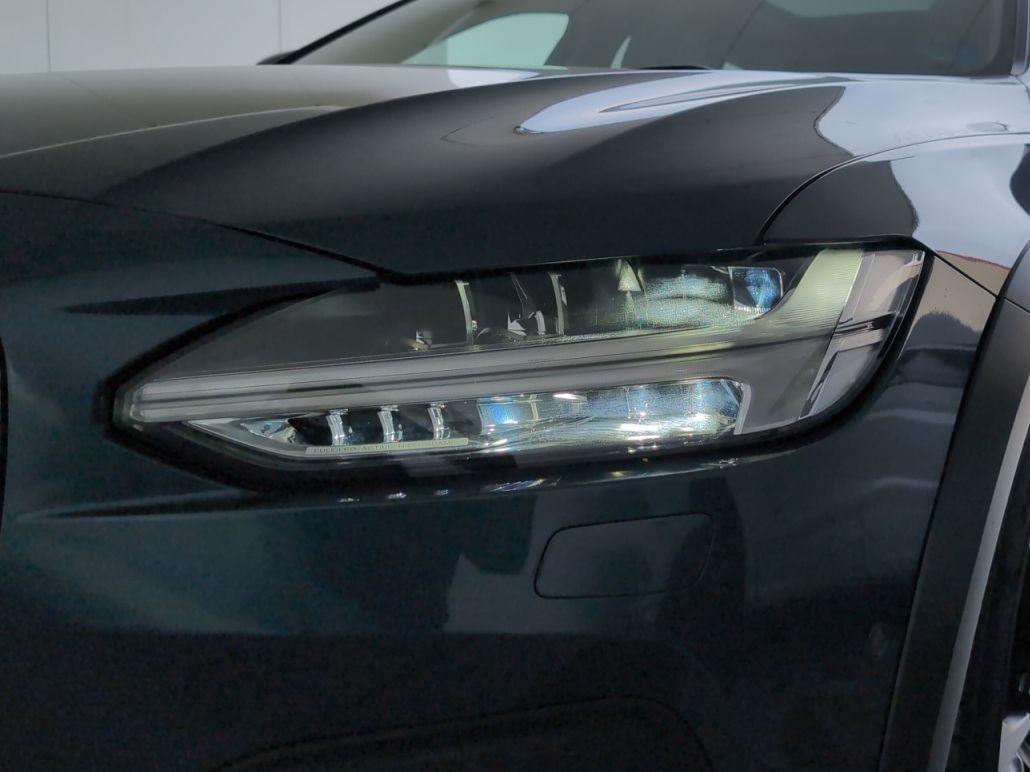 Volvo V90 B4 D Core AWD - foto 25