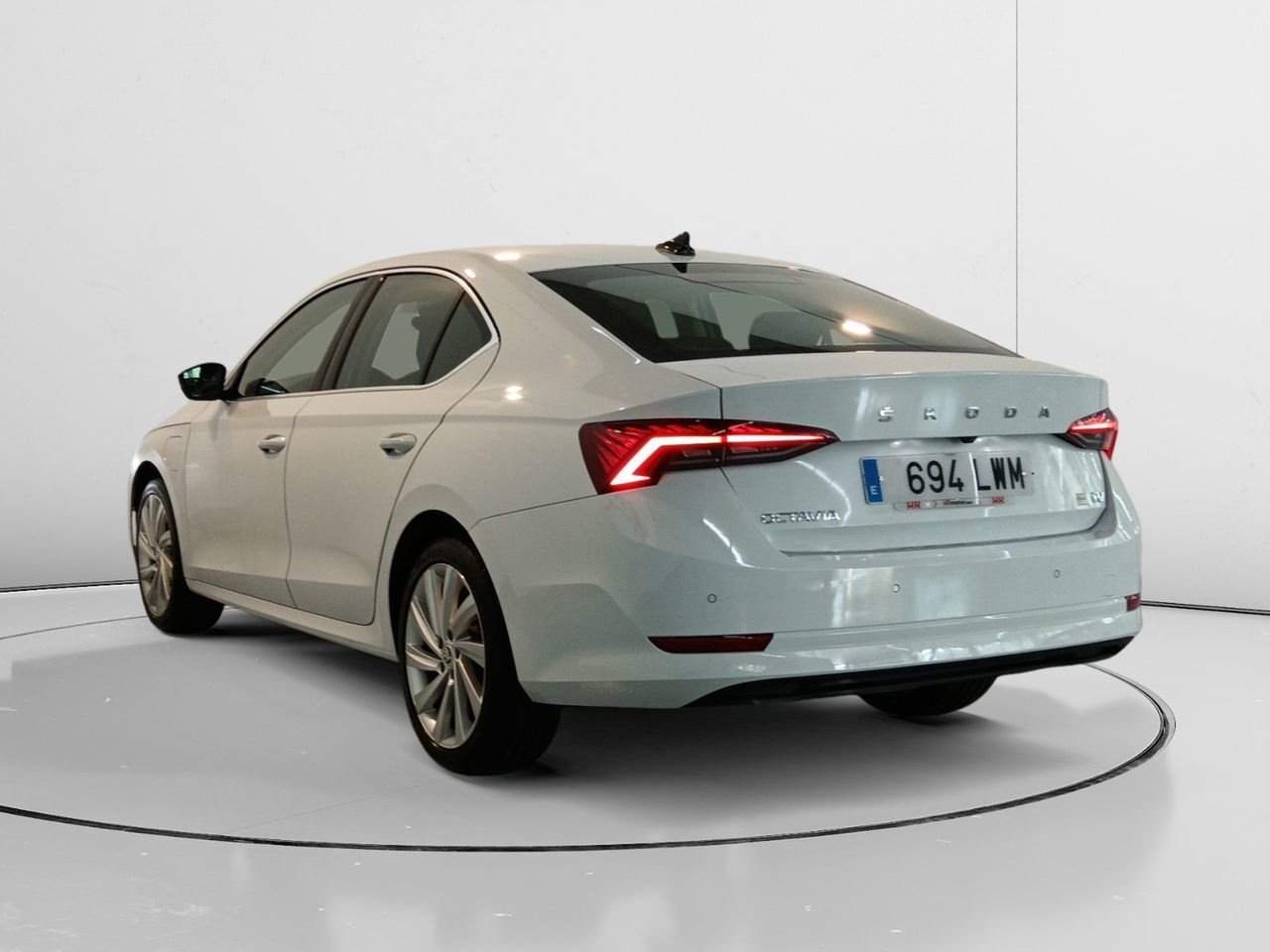 Škoda Octavia 1.4 TSI PHEV Ambition DSG - foto 4