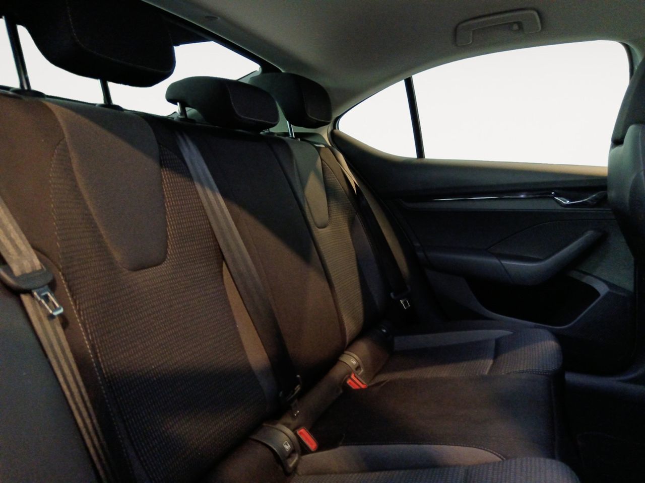 Škoda Octavia 1.4 TSI PHEV Ambition DSG - foto 9
