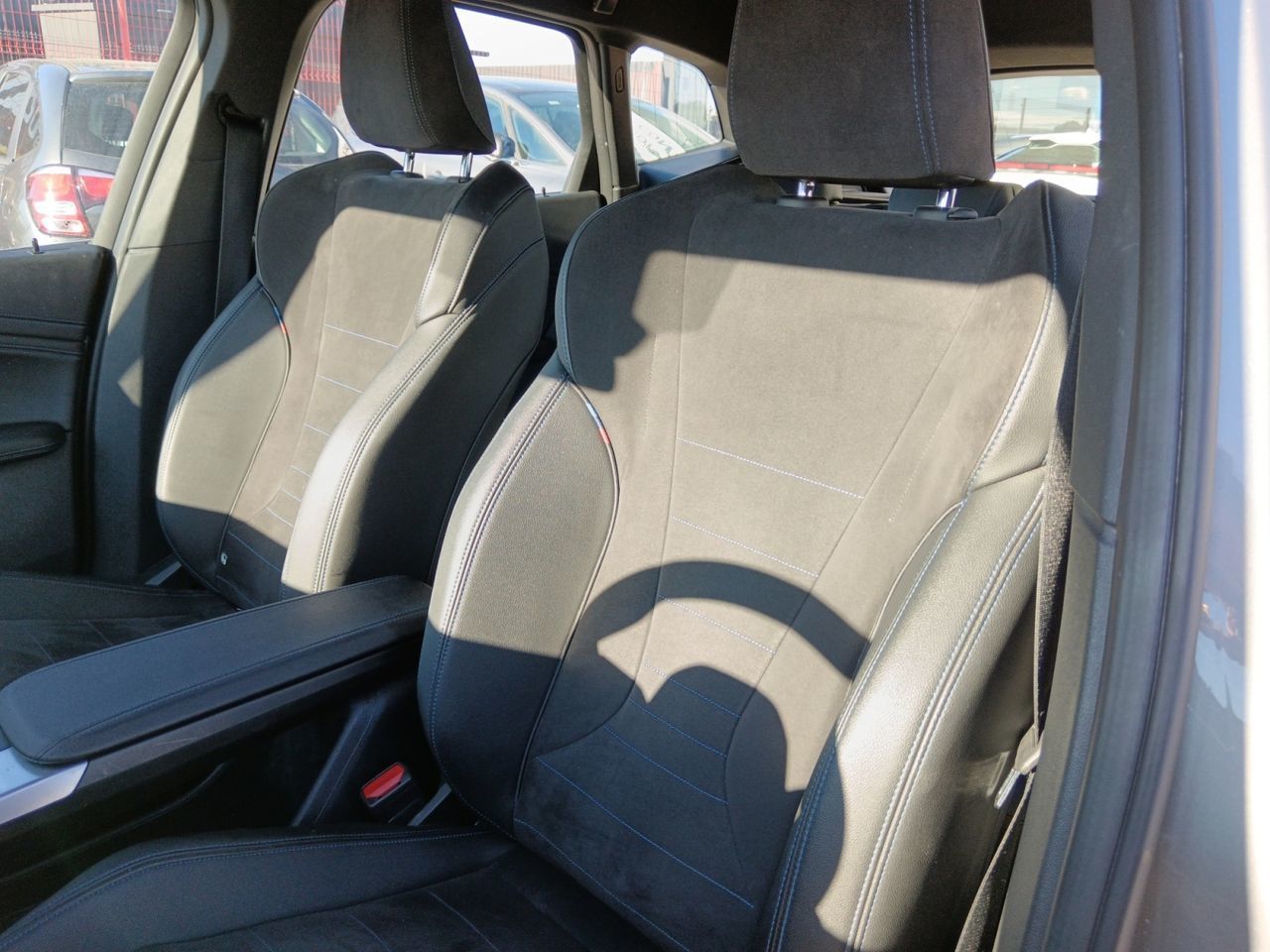BMW Serie 2 218i Active Tourer - foto 21