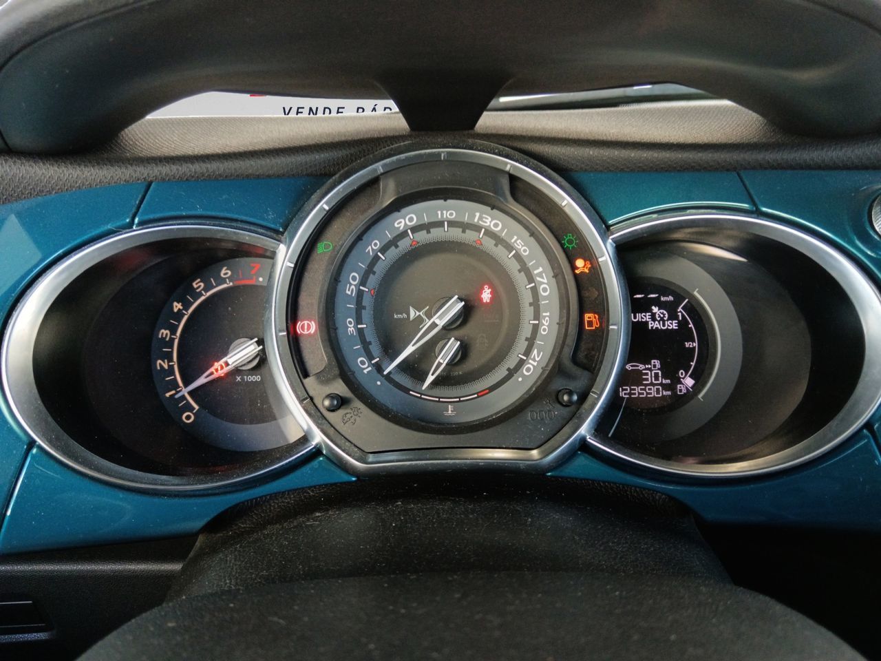 DS DS 3 Crossback PureTech 82 Desire - foto 14