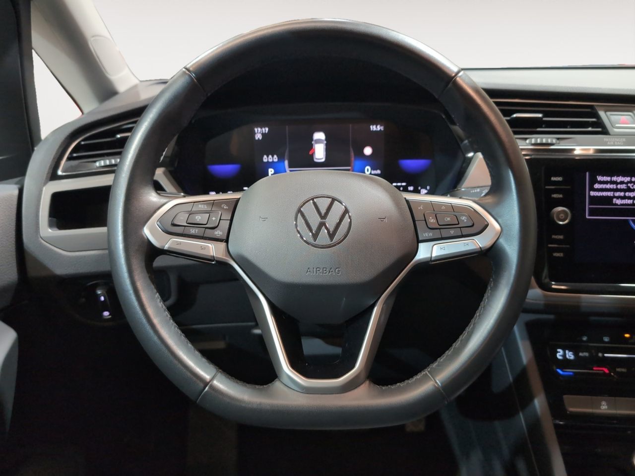 Volkswagen Touran Advance 2.0 TDI DSG - foto 8