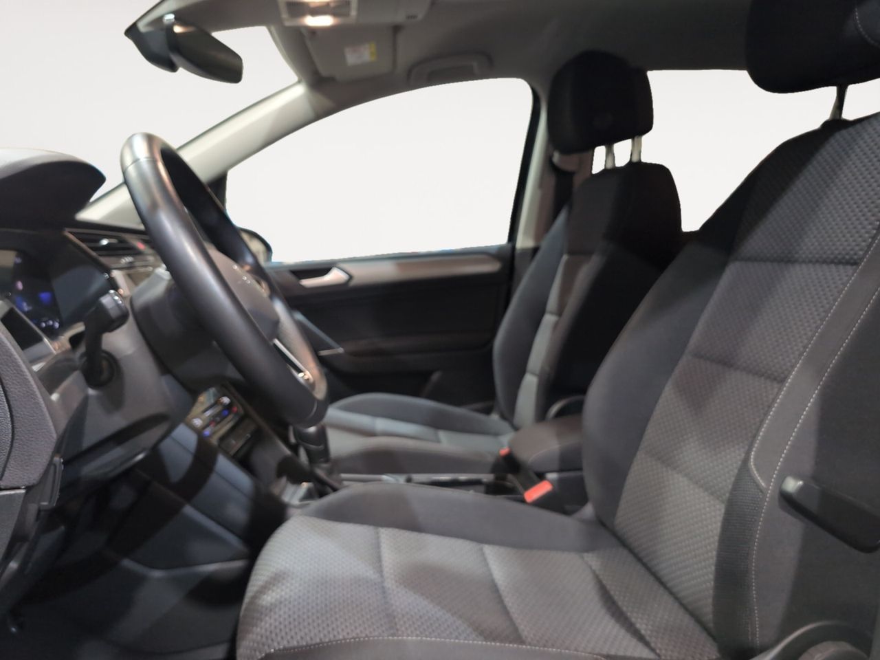 Volkswagen Touran Advance 2.0 TDI DSG - foto 9