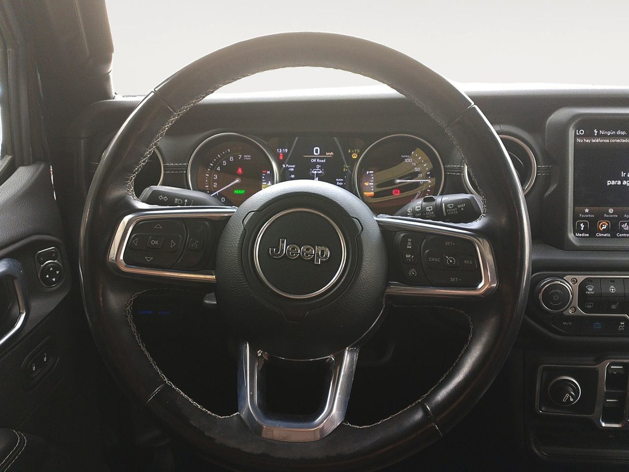 Jeep Wrangler 2.0 Sahara 8ATX - foto 7