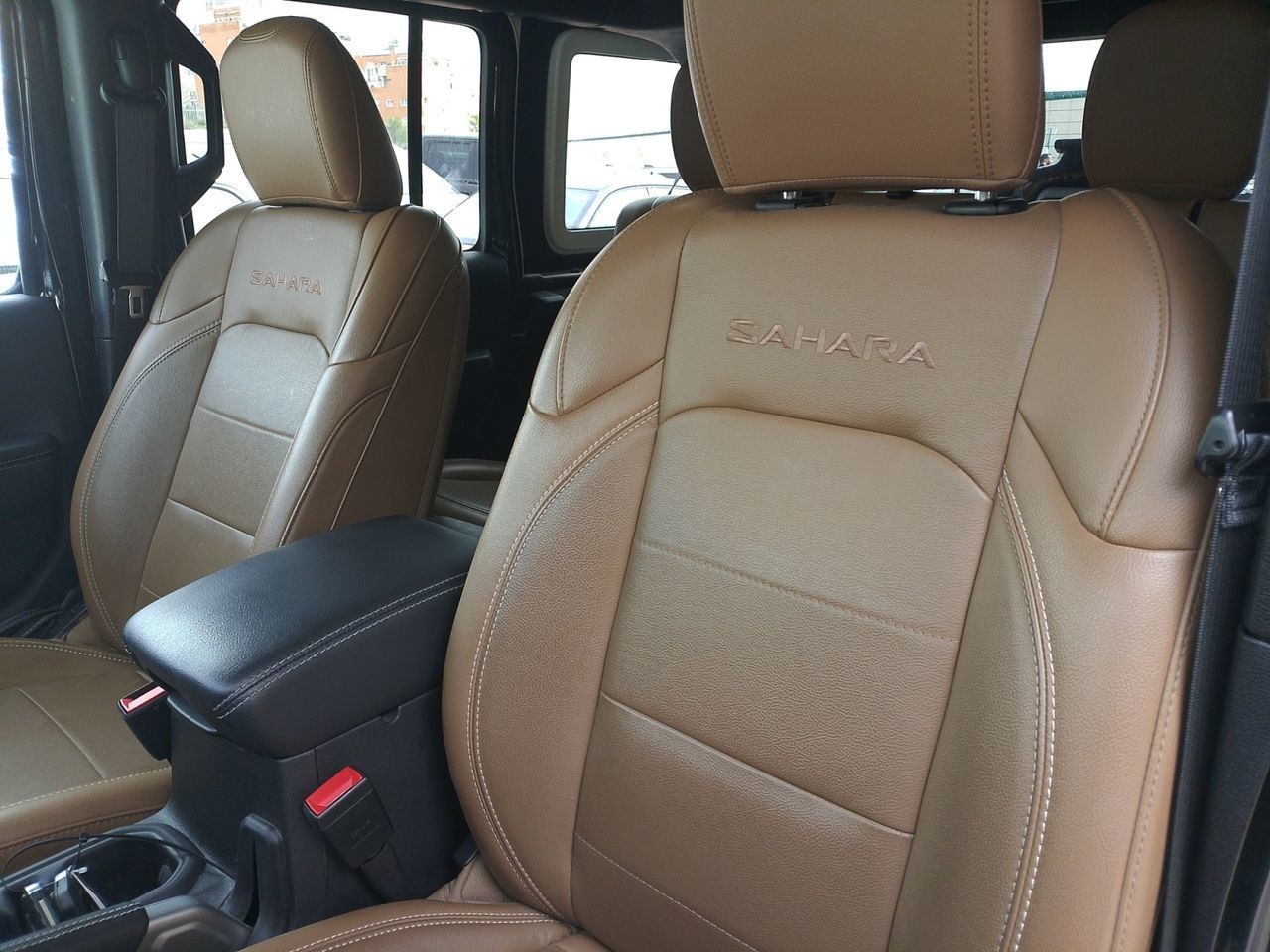 Jeep Wrangler 2.0 Sahara 8ATX - foto 20