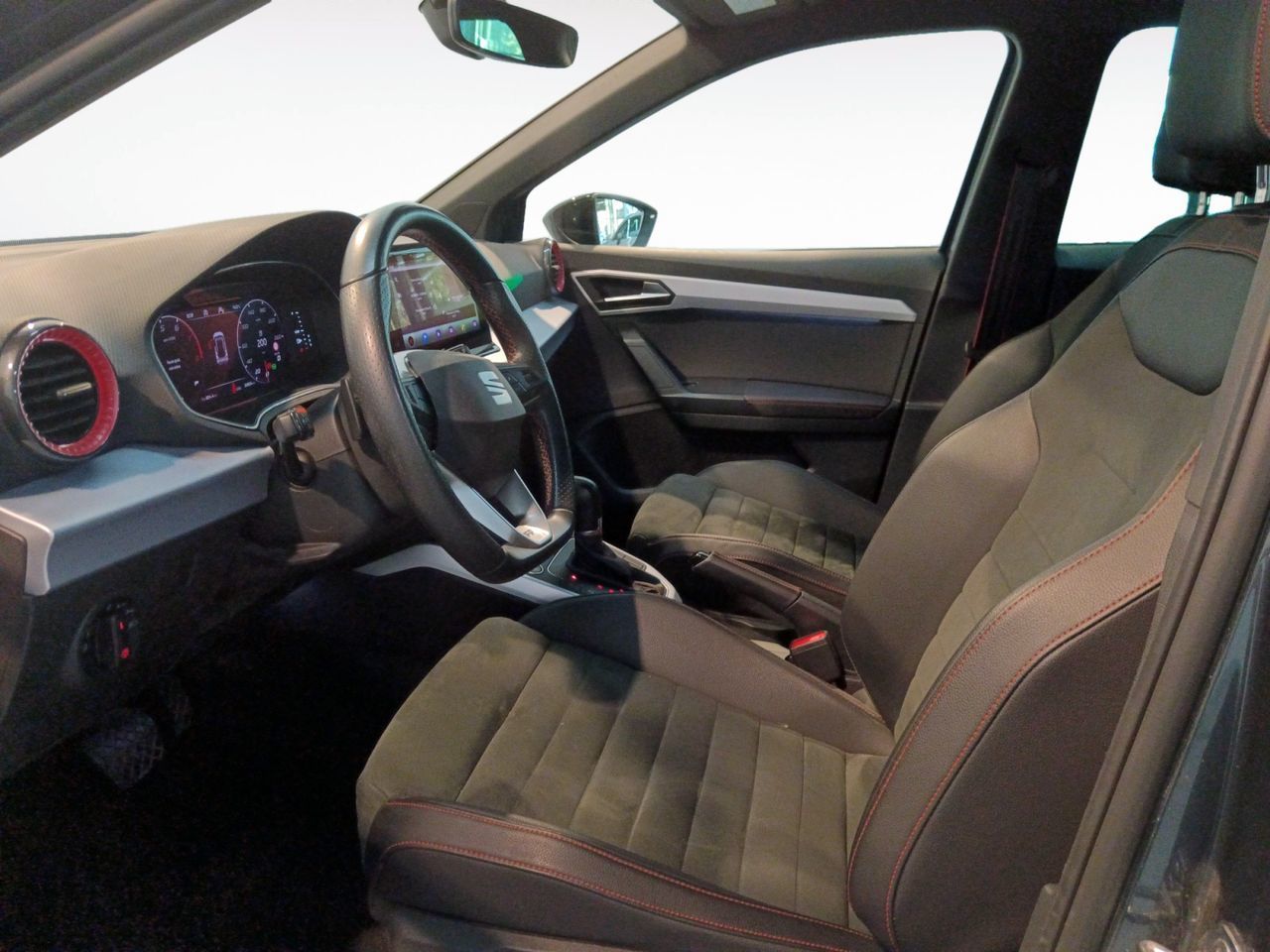SEAT Arona 1.5 TSI FR XL DSG - foto 9