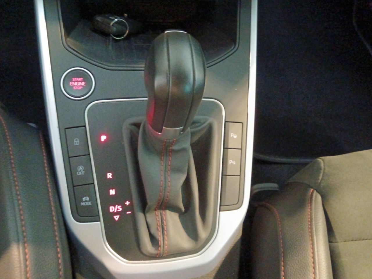 SEAT Arona 1.5 TSI FR XL DSG - foto 13