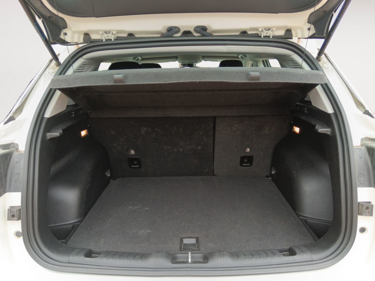 Jeep Compass 1.6 MultiJet Longitude 4x2 - foto 12