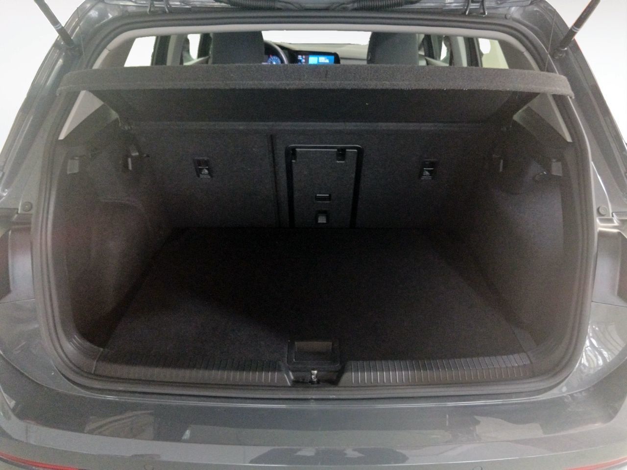 Volkswagen Golf Life 1.0 TSI - foto 11