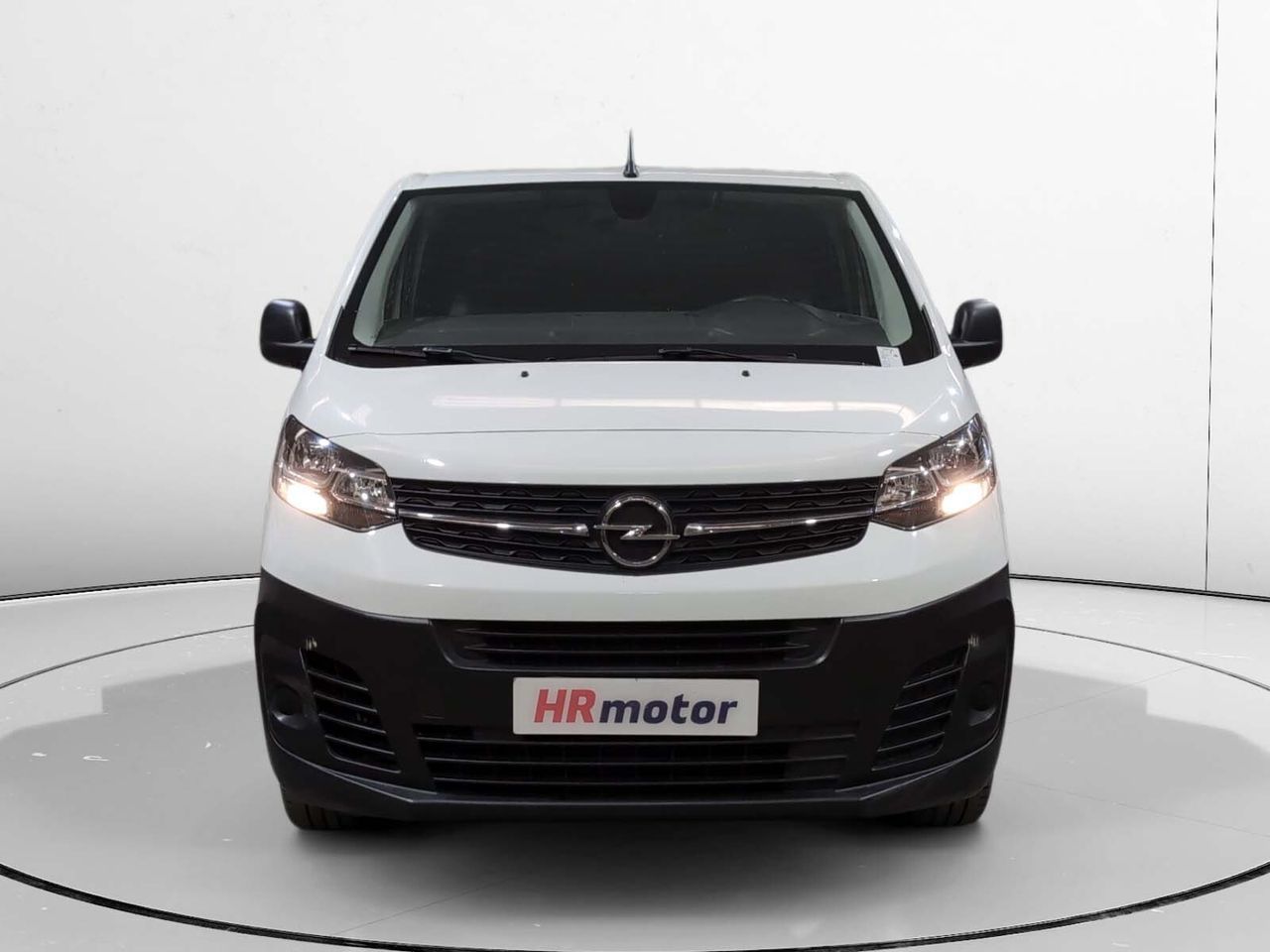 Opel Vivaro Furgon BlueHDi 120 - foto 5
