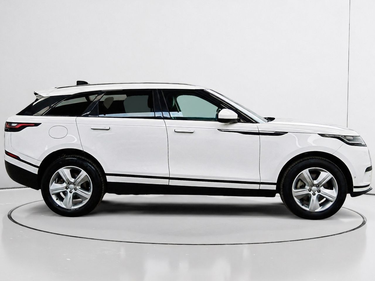Land Rover Range Rover Velar 2.0D I4 MHEV S 4WD - foto 2
