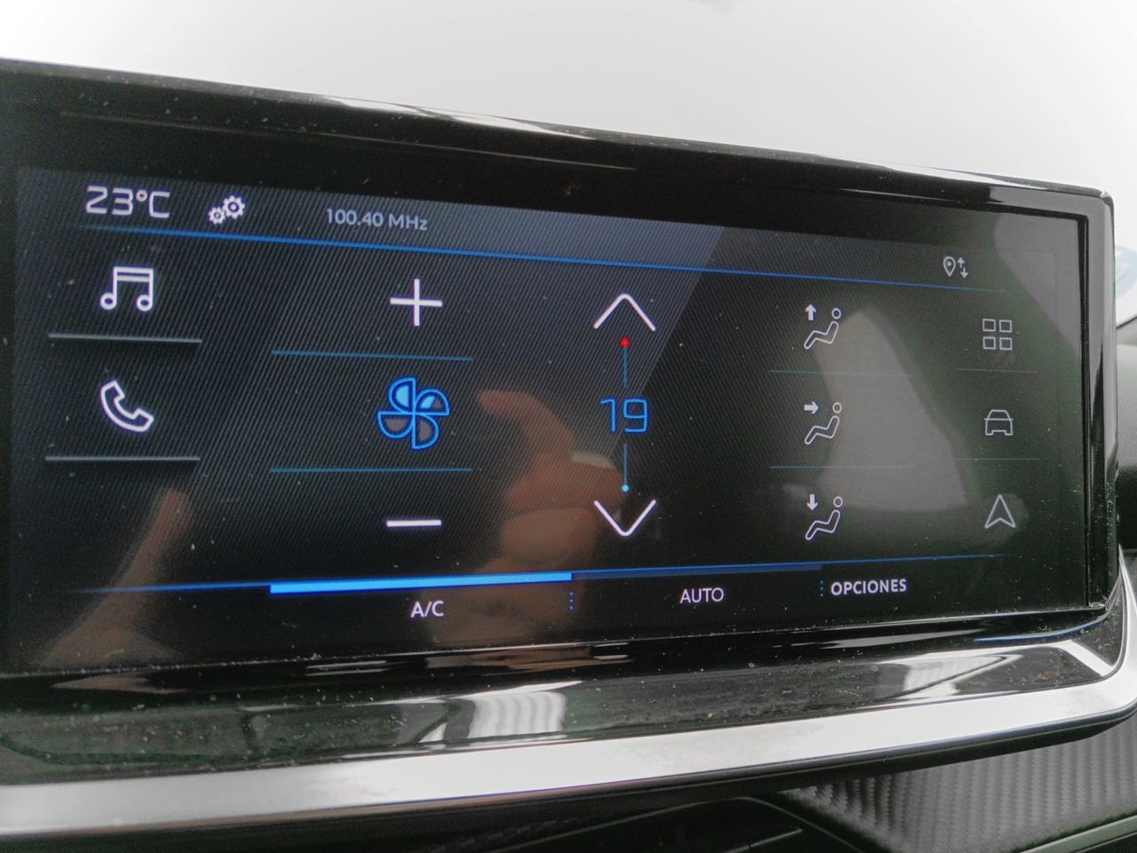 Peugeot 2008 PureTech 100 Active - foto 21