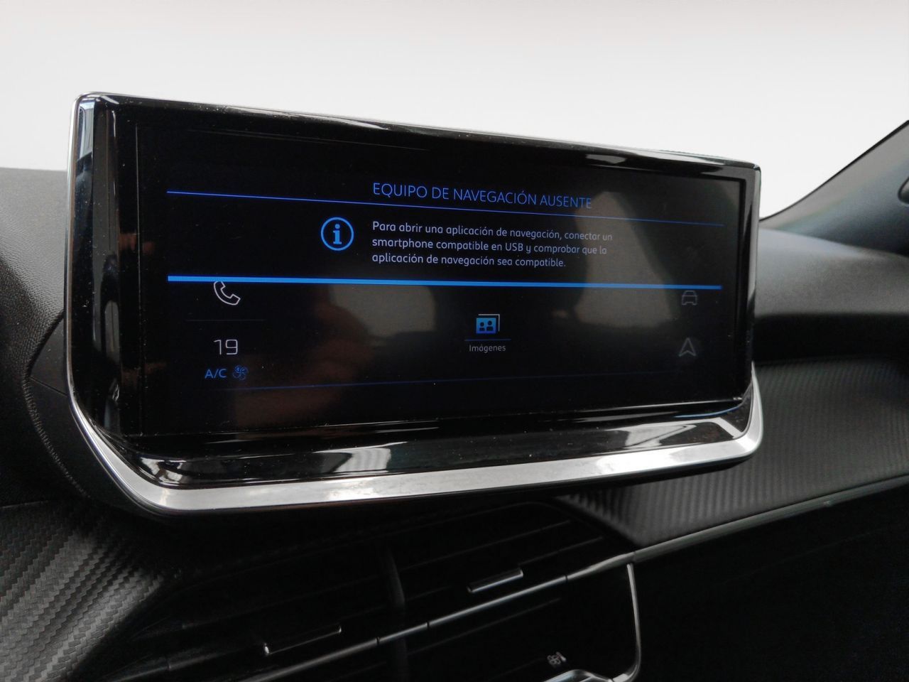 Peugeot 2008 PureTech 100 Active - foto 17