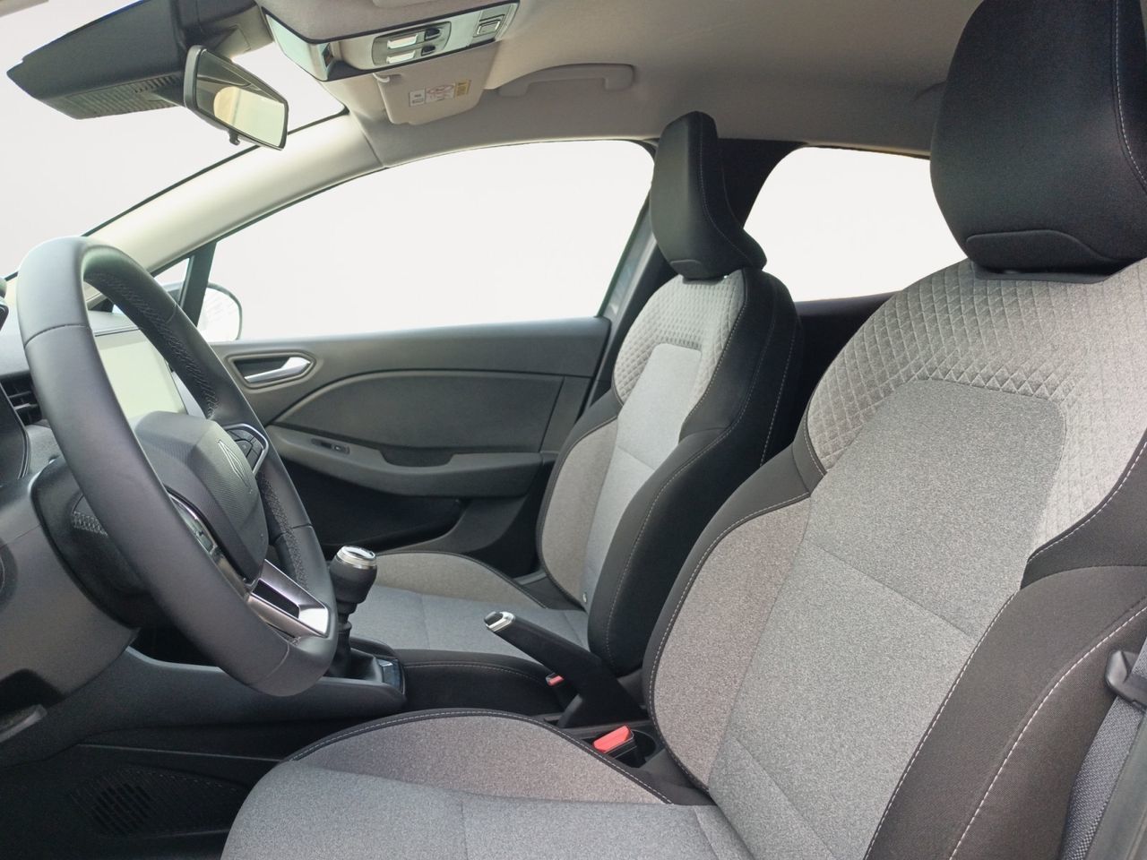 Renault Clio Evolution dCi - foto 9