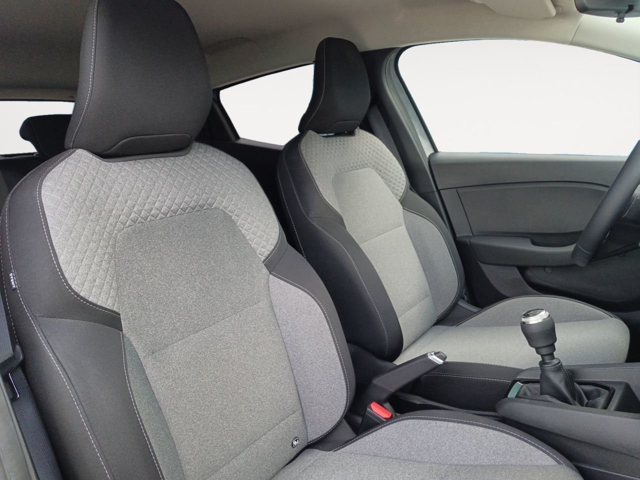 Renault Clio Evolution dCi - foto 11