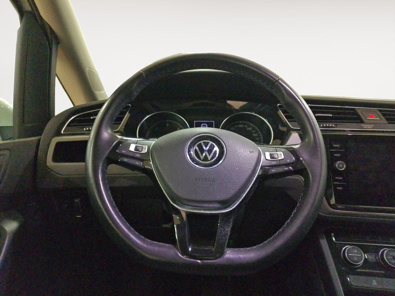 Volkswagen Touran Advance 2.0 TDI DSG - foto 8