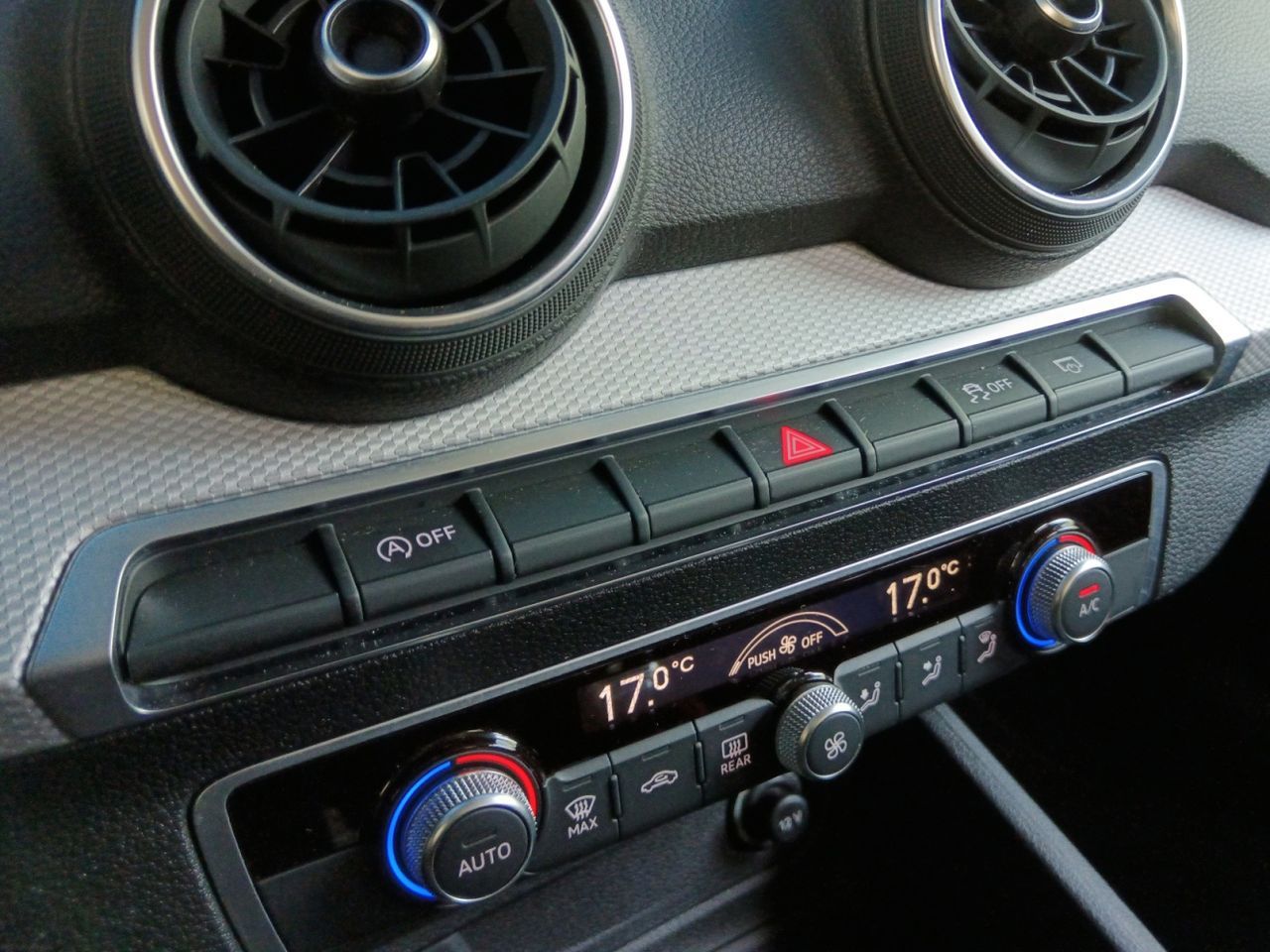 Audi Q2 Advanced 35 TFSI S tronic - foto 19