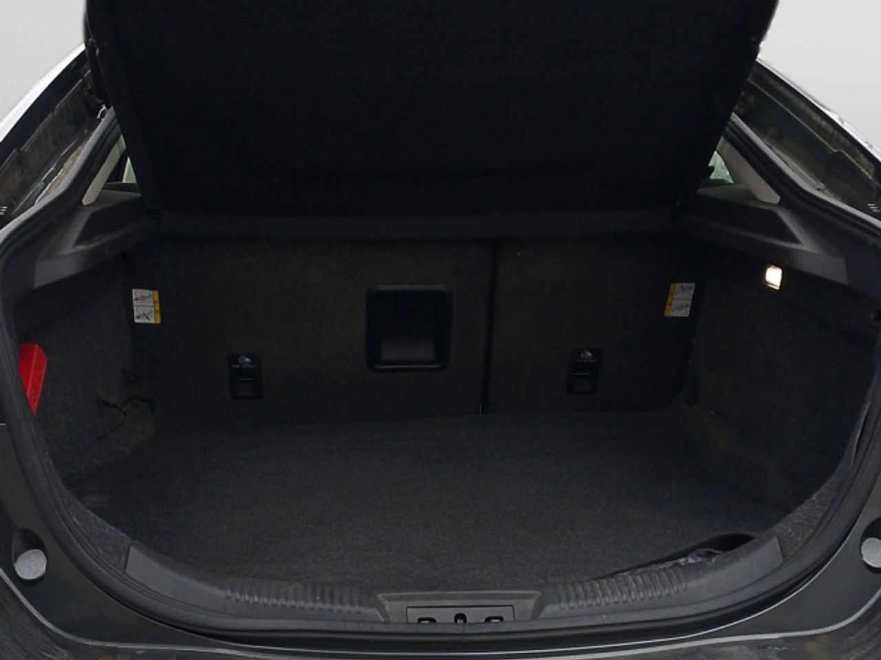 Ford Mondeo 1.5 EcoBoost Titanium - foto 12