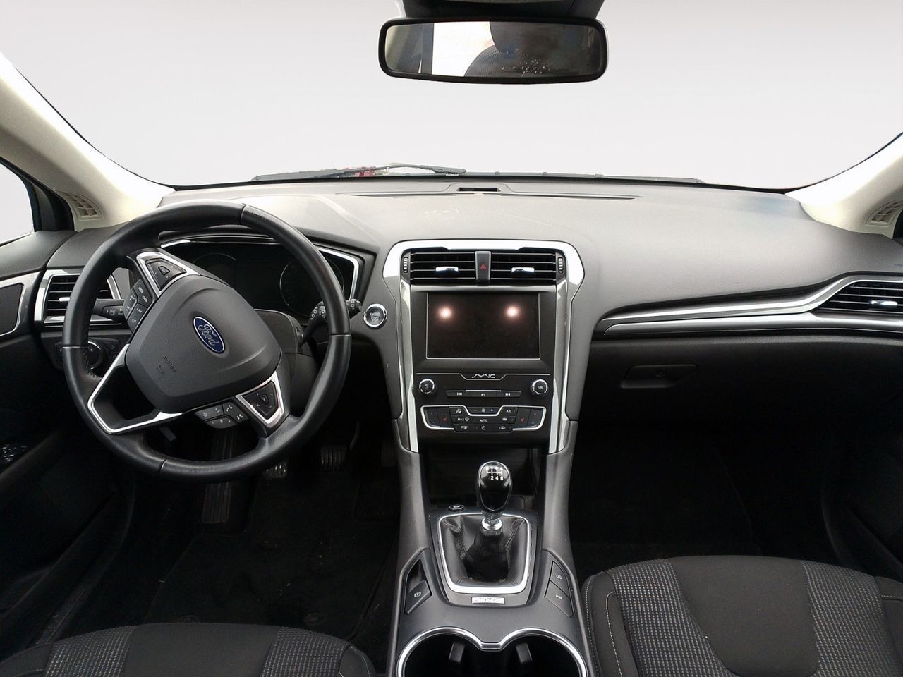 Ford Mondeo 1.5 EcoBoost Titanium - foto 7