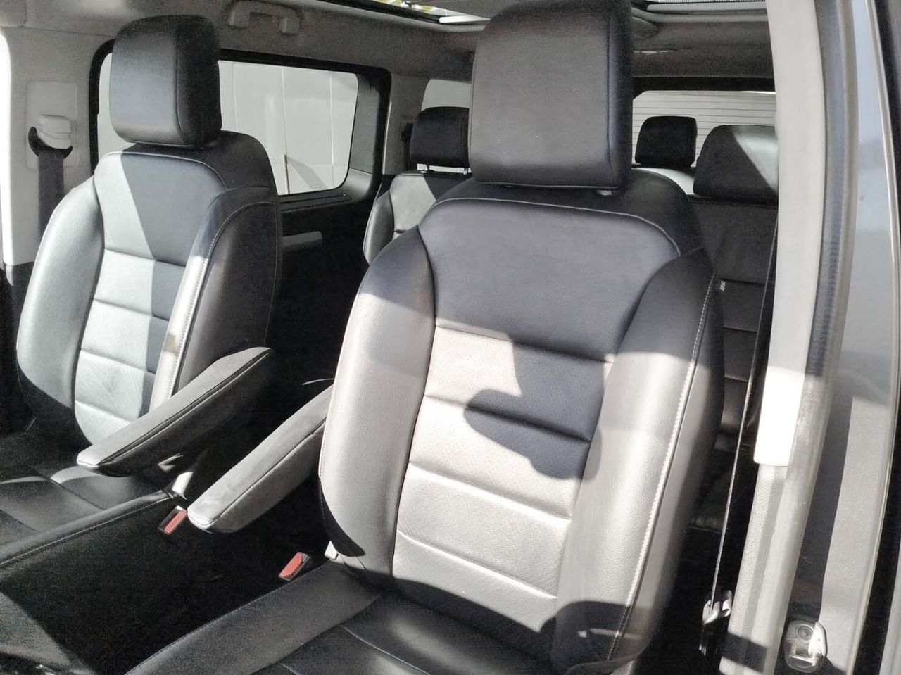 Citroën SpaceTourer BlueHDi 180 Talla M Shine EAT8 - foto 23