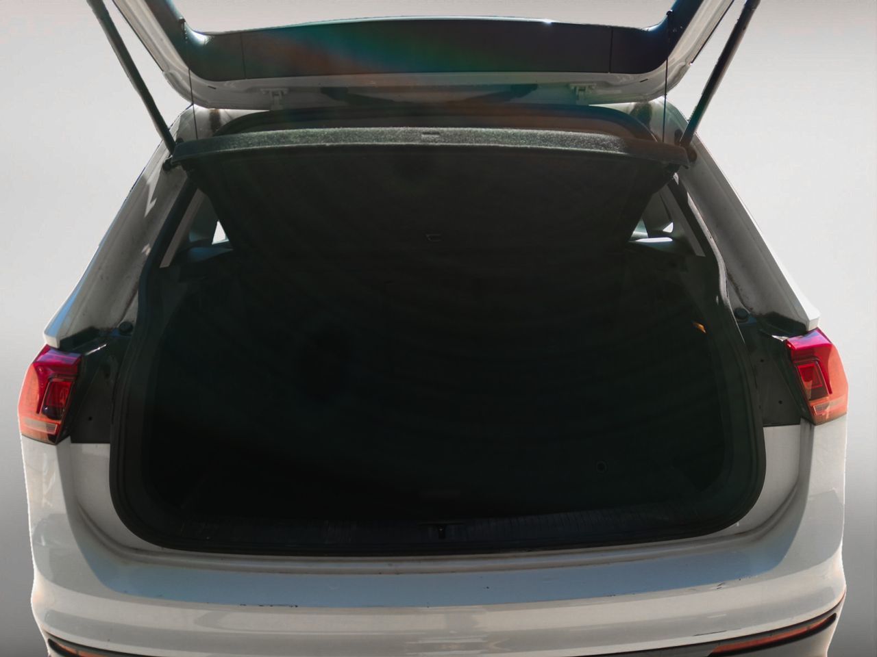 Volkswagen Tiguan Edition 1.4 TSI - foto 12