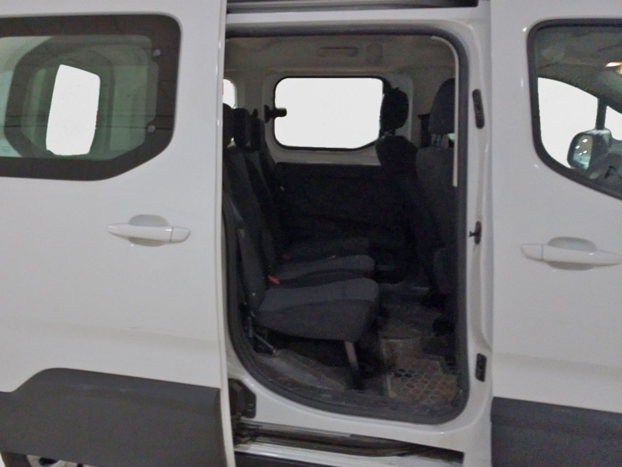 Peugeot Rifter Active Pack Business Standard BlueHDi - foto 11
